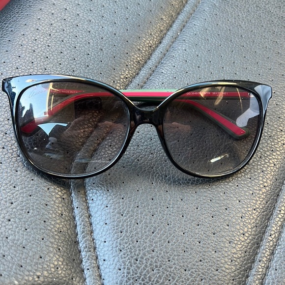 Authentic Gucci Sunglasses with Gucci case - wallet (convertible)